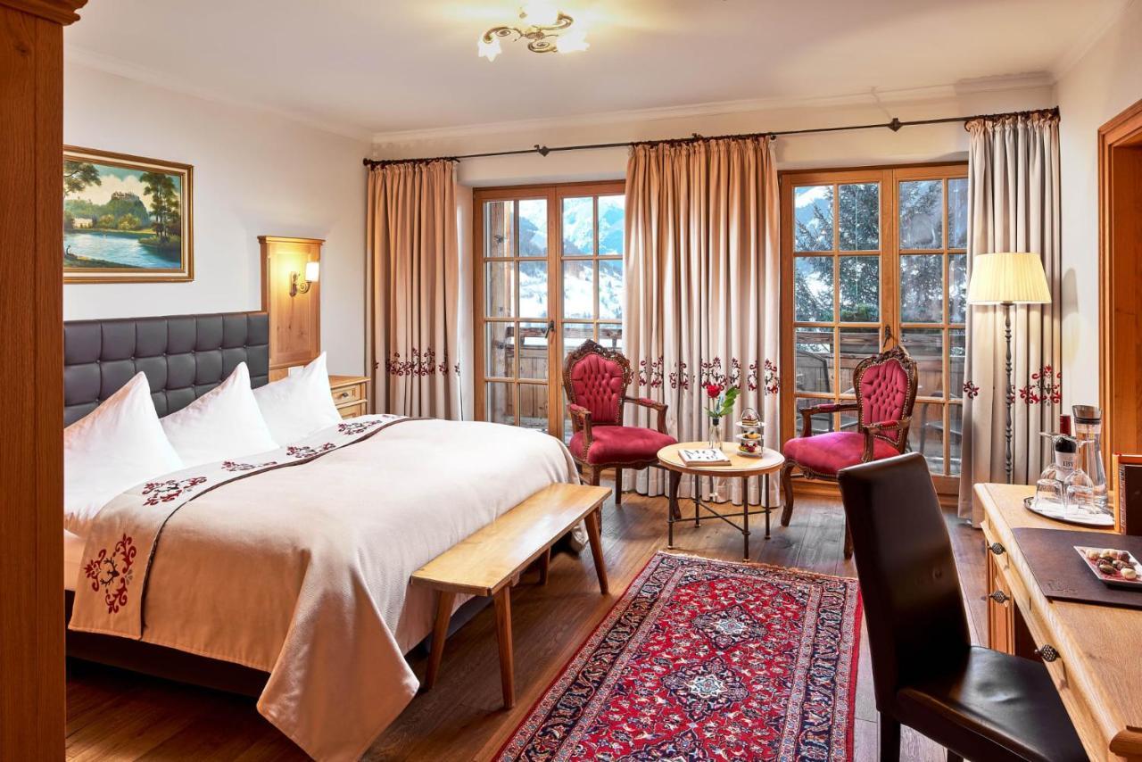 Hotel Schloss Митерзил Екстериор снимка
