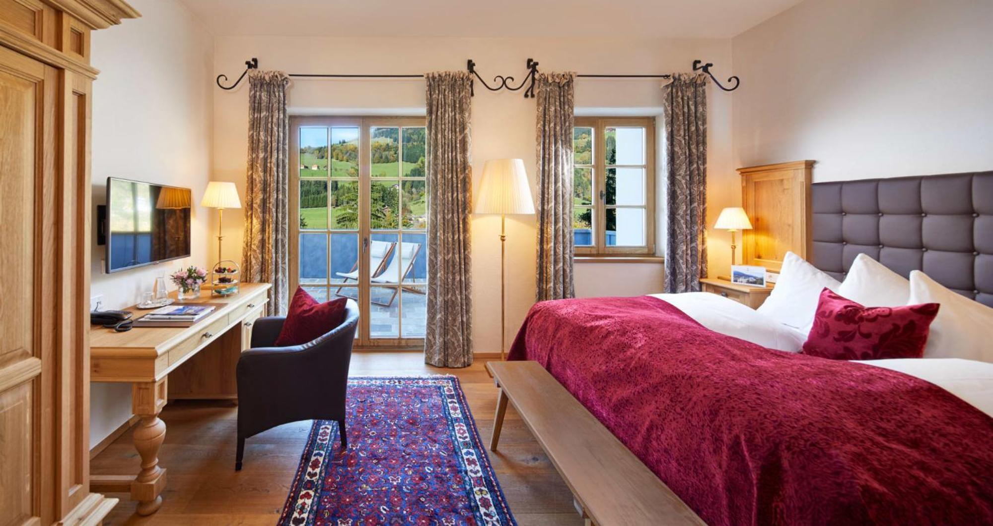 Hotel Schloss Митерзил Екстериор снимка