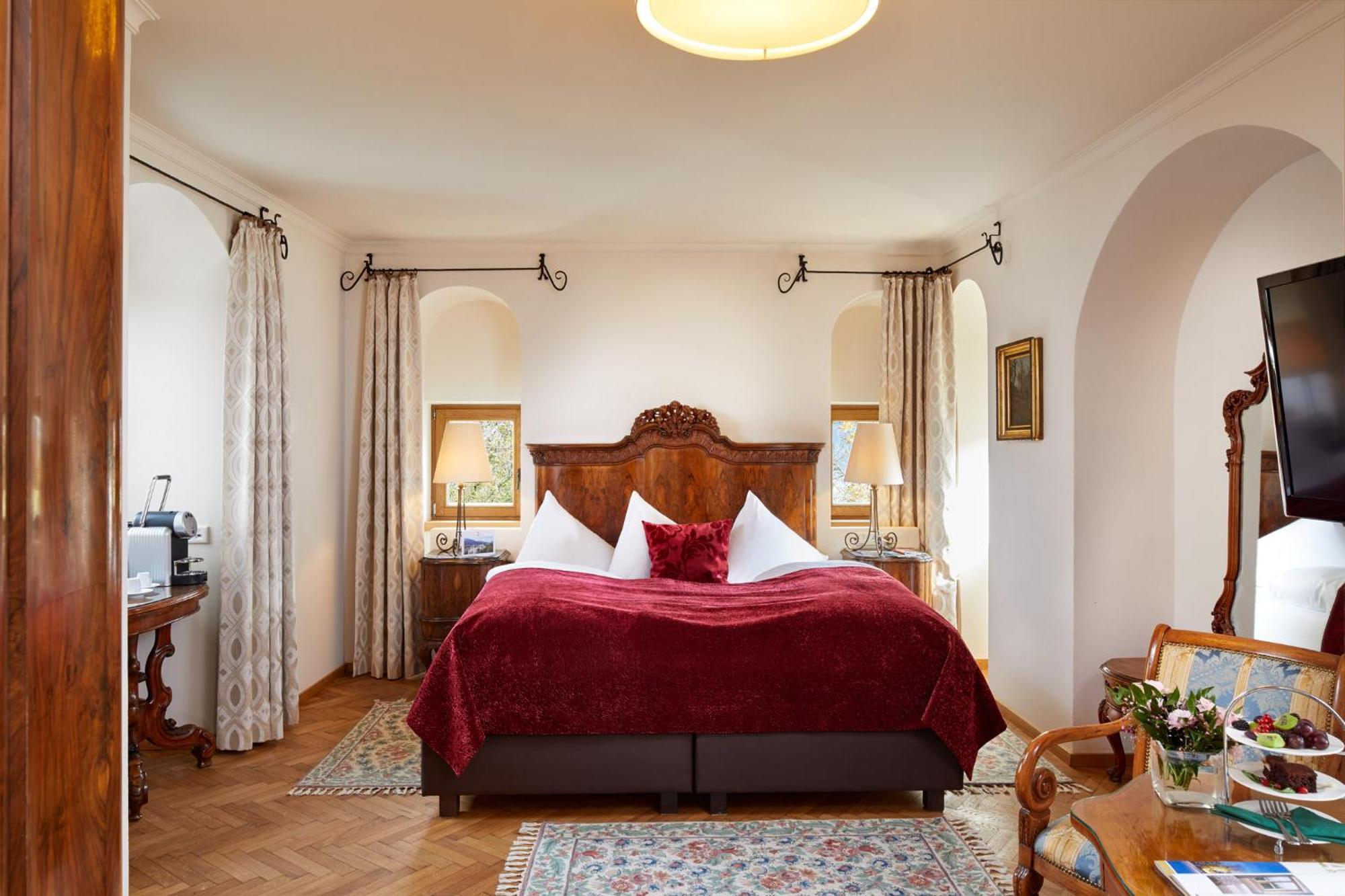 Hotel Schloss Митерзил Стая снимка
