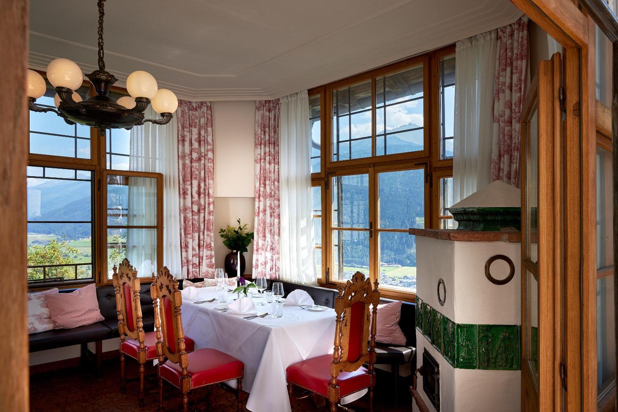 Hotel Schloss Митерзил Екстериор снимка